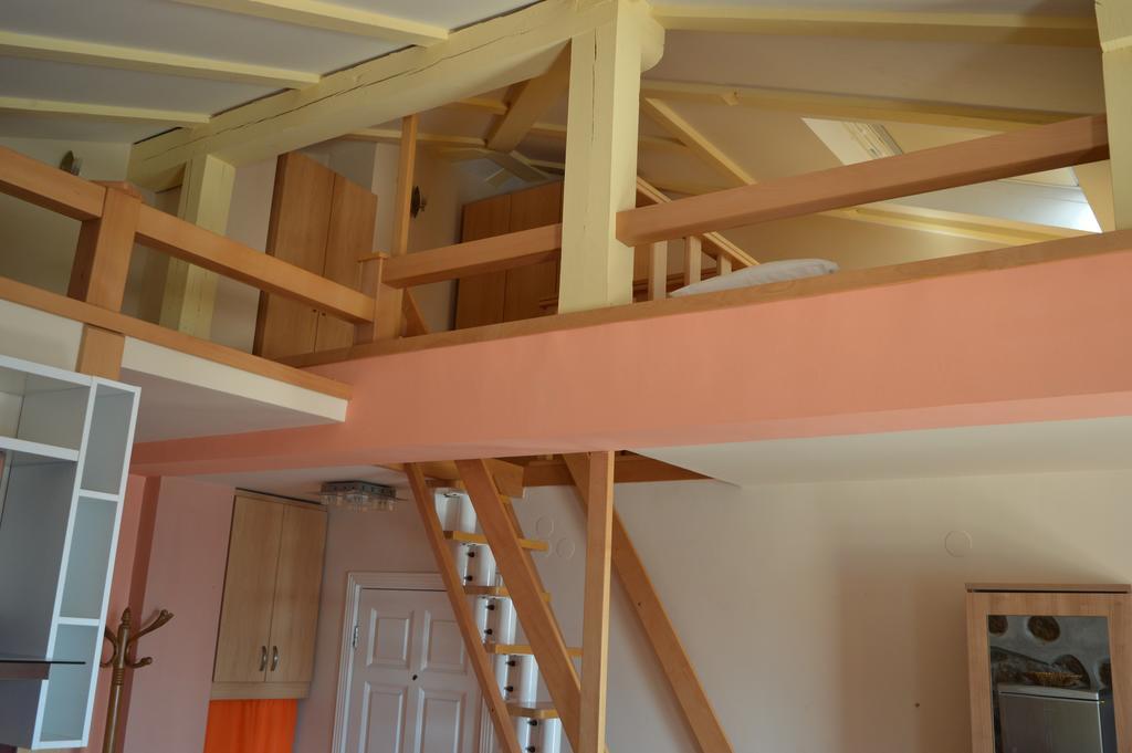 Apartments Zlatko Delic Ика Екстериор снимка